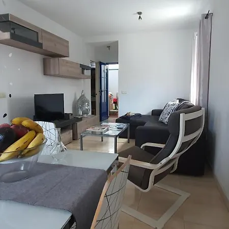 Casa Yaiza בית נופש *